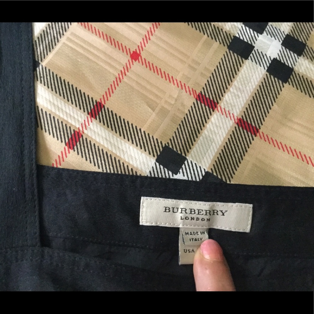 Burberry Bamboo Shirt in Navy. US 6, UK 8 NWOT